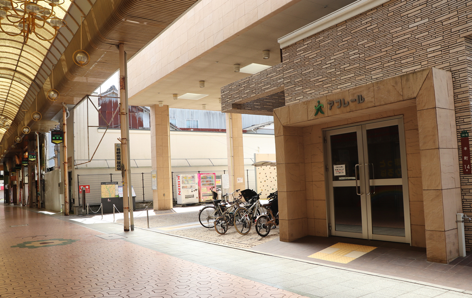 ㉑健幸プラザ前